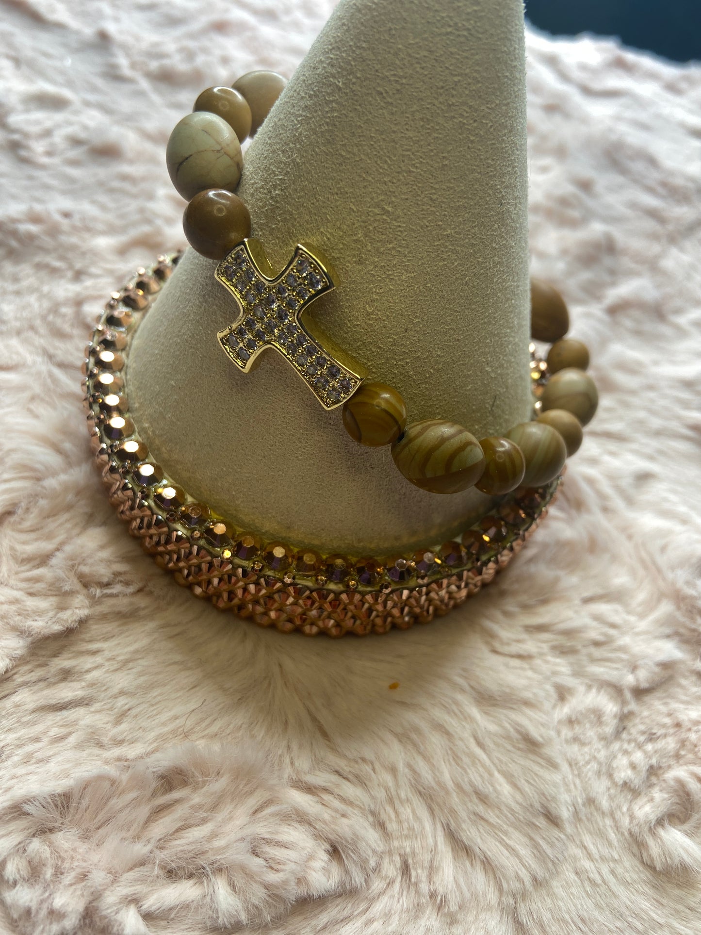 Men’s Cross bracelets
