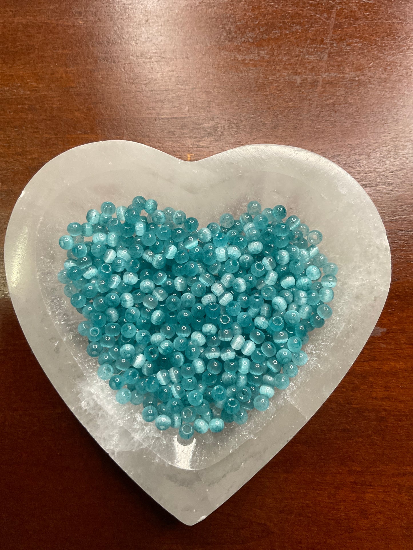 Cateye beads