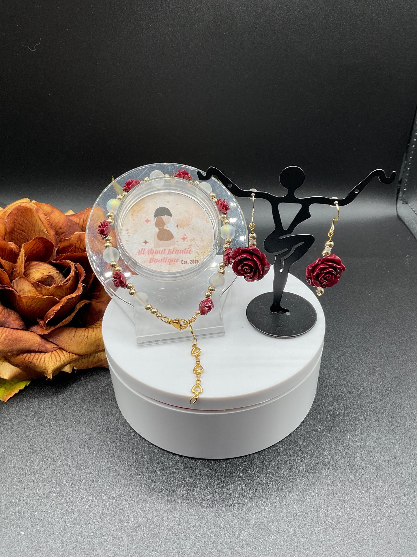 Bracelet and earring sets